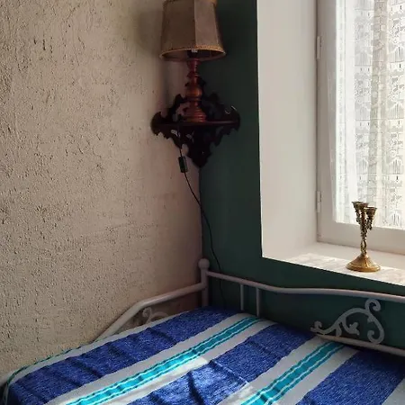 Maison Et Jardin Avec Entree Independante Et Ses 2 Chats Дом отдыха *